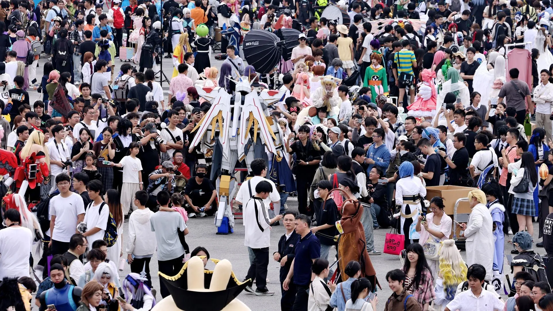 上海动漫嘉年华展会现场——福利姬本地动漫展览
